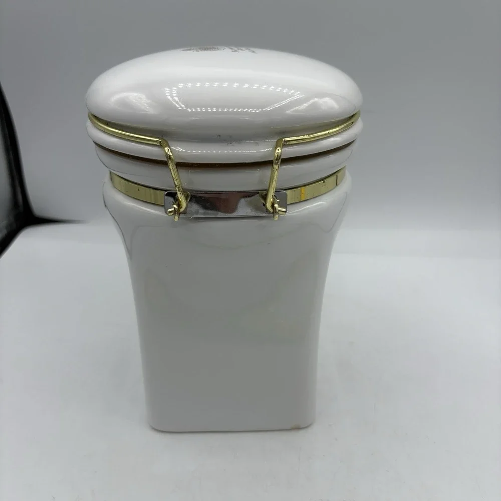 Gevalia Kaffe Coffee Canister White Gold Majesty King Sweden 8